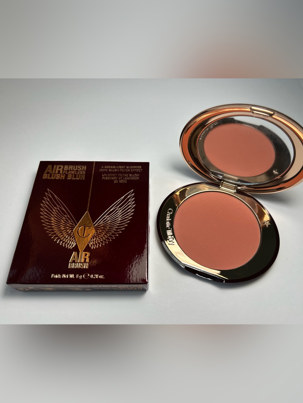 NWTđˇCharlotte Tilbury AIRbrush Flawless Blush Blur in âSummer Lovegasmâ